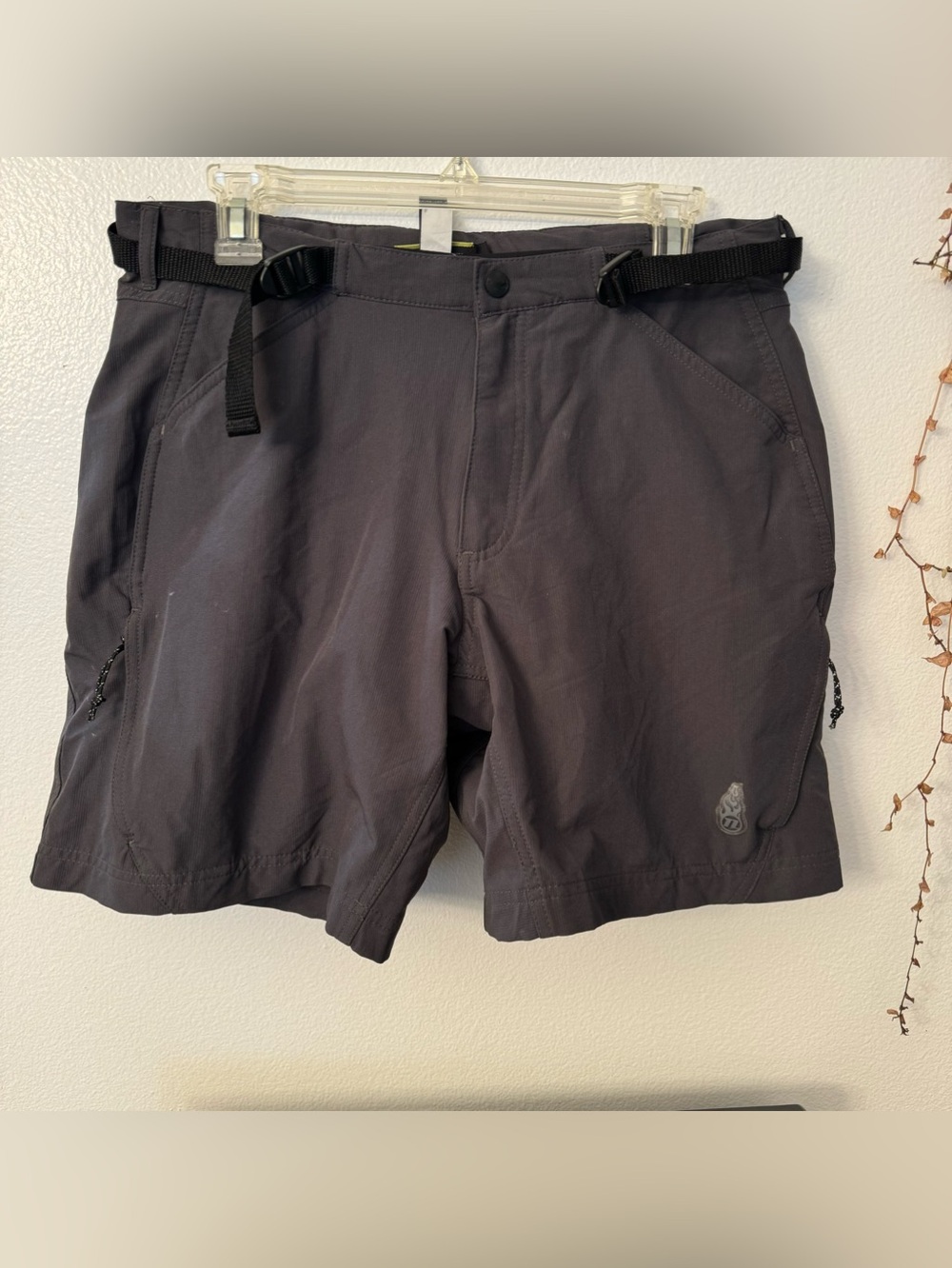 REI Novara Flip Side Double Short Women’s Large Graphite Cycling Shorts 2-in-1